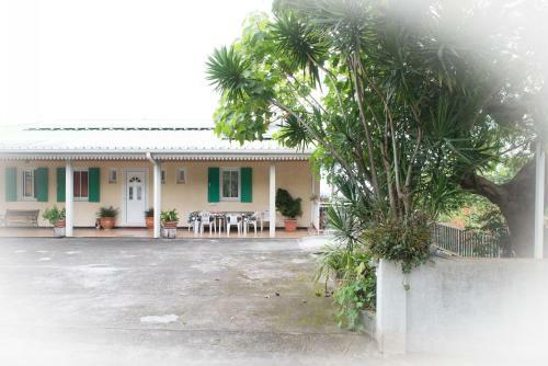 Bed & Breakfast Ti Kaz Hoareau