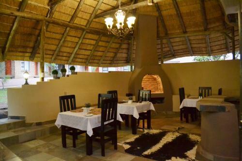 Hostal B At Home Guest House