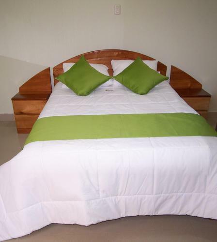 Hostal Alojamiento "selva Del Sol"