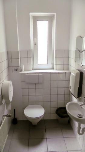 Hostal Alex 30 Hostel