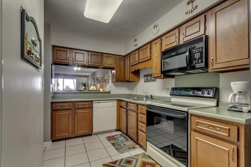 Anchorage II A11 Apartment