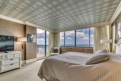Penthouse 704- Carolina Dunes Apartment