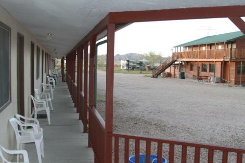 Motel Badlands Budget Host