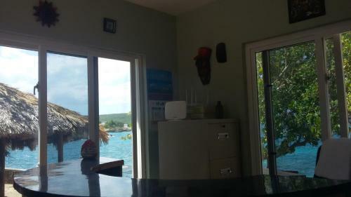 Hostal South Sea View Guest House