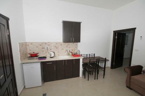 Ek Luxury Apartments