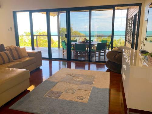 Hideaway Retreat