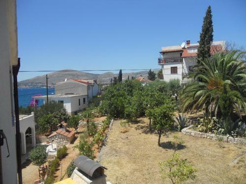 Apartments Villa Alfa