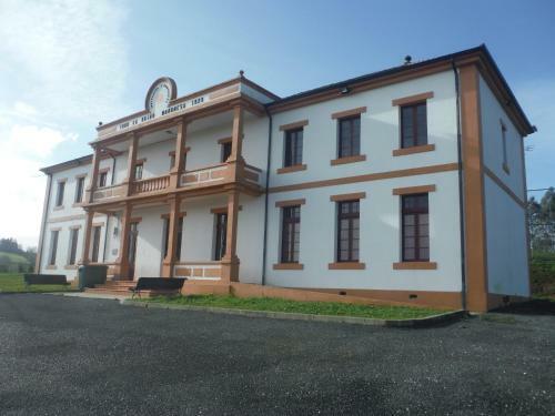 Albergue O Abeiro De Ma��n