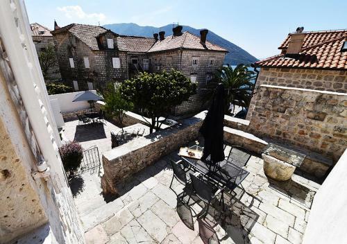 Villa Perast Apartments