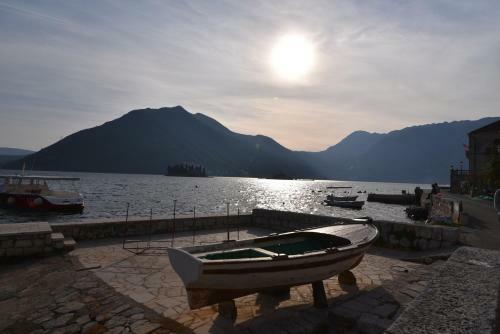 Villa Perast Apartments
