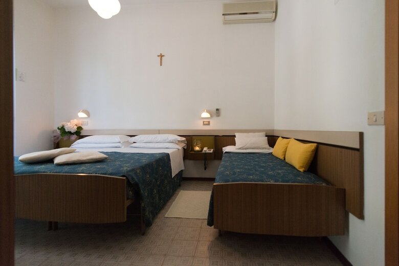 Hotel Lem-casadei