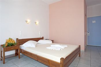 Renieris Hotel