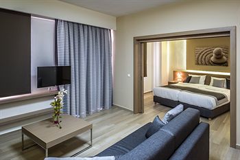 Renieris Hotel