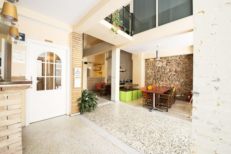 Hostal Athenstyle
