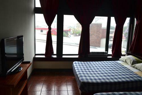 Albergue Hotel Columbus