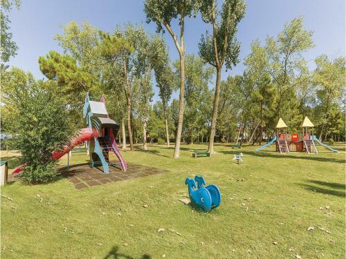 Holiday Home Albarella Ro 11