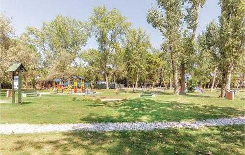Holiday Home Albarella Ro 05