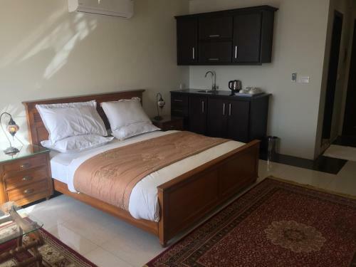 Hostal Sts Smart Suites