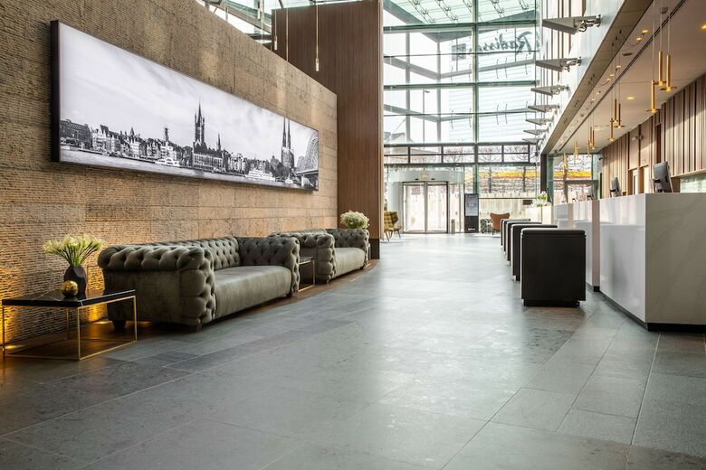 Hotel Radisson Blu K�ln