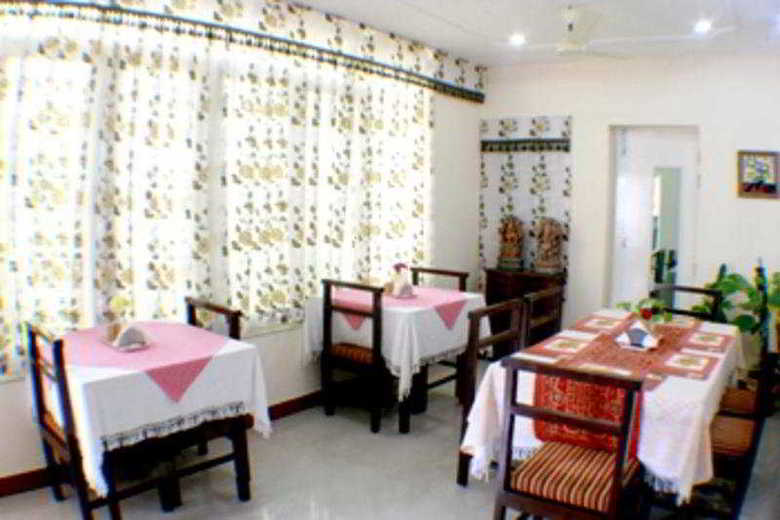 Hotel Garden Villa Homestay