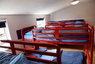 Hostal Sheila's Hostel