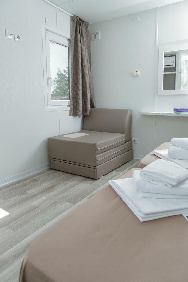 Hu Roma Camping In Town