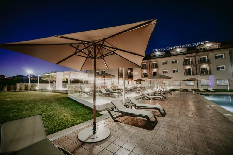 Apartamentos Dena
