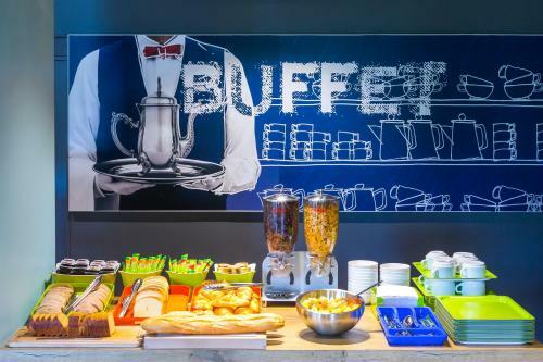 Hotel Ibis Budget Saint Quentin Yvelines - V�lodrome