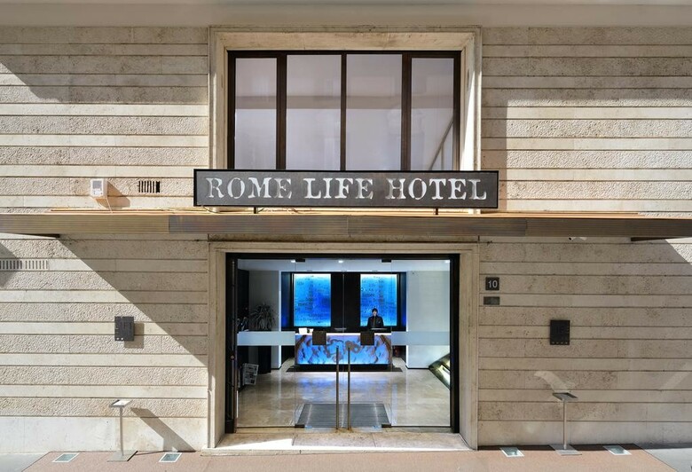 Rome Life Hotel