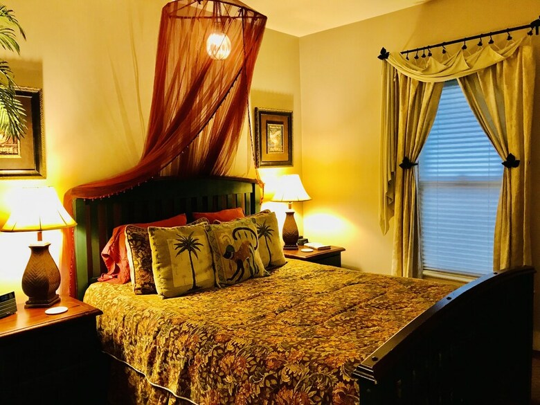 Bed & Breakfast Arden Forest Inn