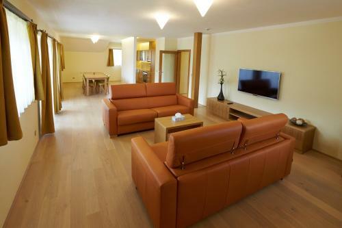 Hostal Pension Je?n�k