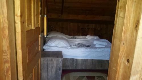 Hostal Lagami House