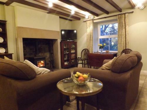 Hillis Close Farm Cottage