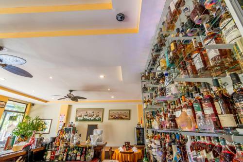 Hostal Villas Playa Hermosa Beach Hotel