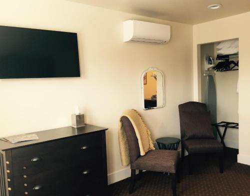 Rest, A Boutique Hotel