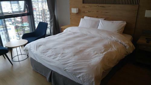 J Square Hotel And Wedding