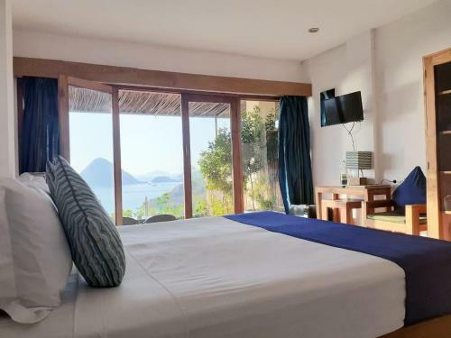 Sunset Hill Hotel