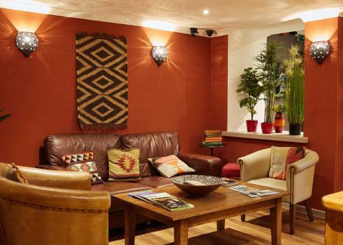 Hostal Ziggurat Boutique Hotel