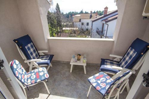 Apartments Zambratija