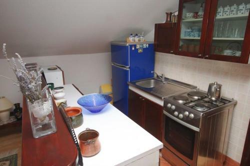 Hostal Double Room Cunski 2498a