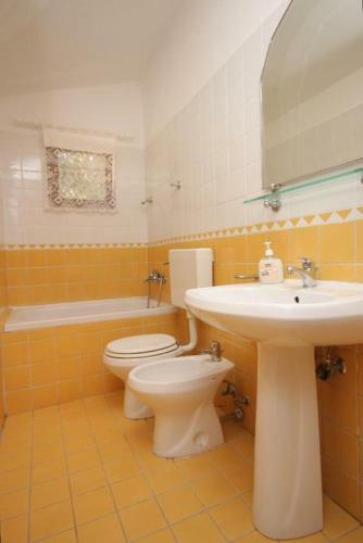 Hostal Double Room Cunski 2498a