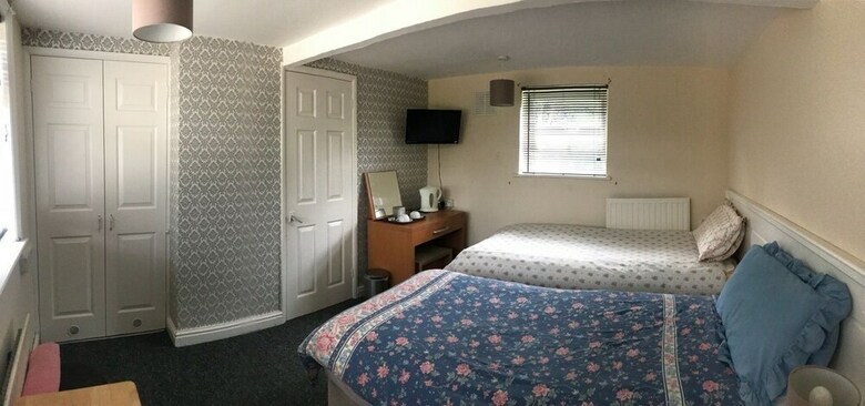 Hostal Bramley House