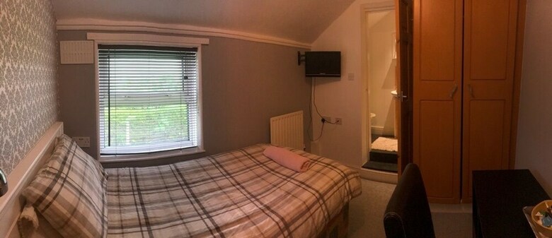 Hostal Bramley House