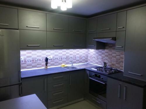 Constantin Lake View Apartment