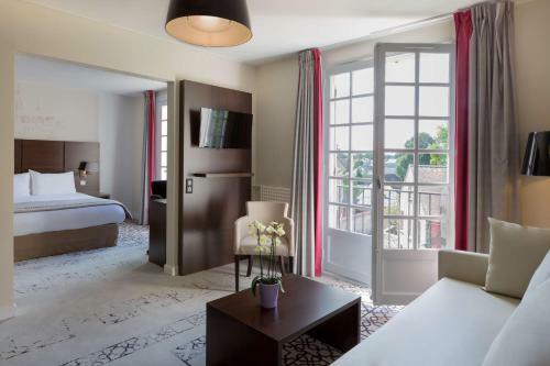 Hotel Blanche De Castille