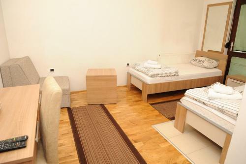 Hostal Guest House ?ot