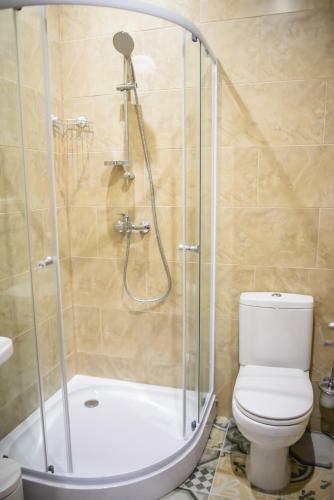 Albergue Globus Hotel