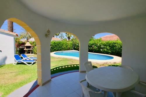 Villa Almadrava Fu