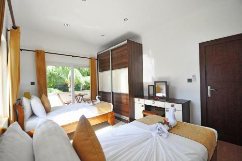 Yasad Residence