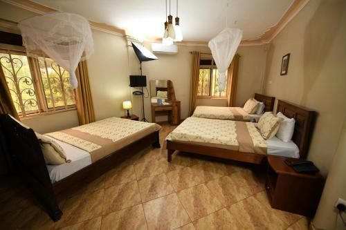 Biyem Hotel